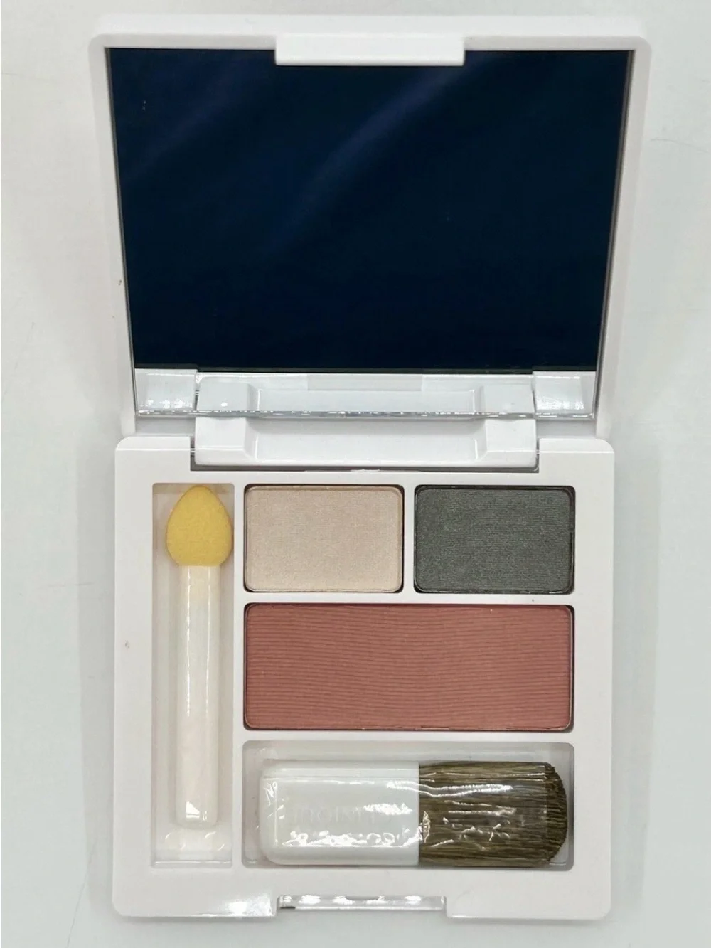 BNWT CLINIQUE #06 NEUTRAL TERRITORY DUO EYESHADOW & #06 FIG SOFT PRESSED BLUSH